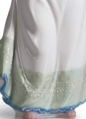 LLADRÓ Happy Birthday Girl Figurine. Porcelain Birthday Figure.