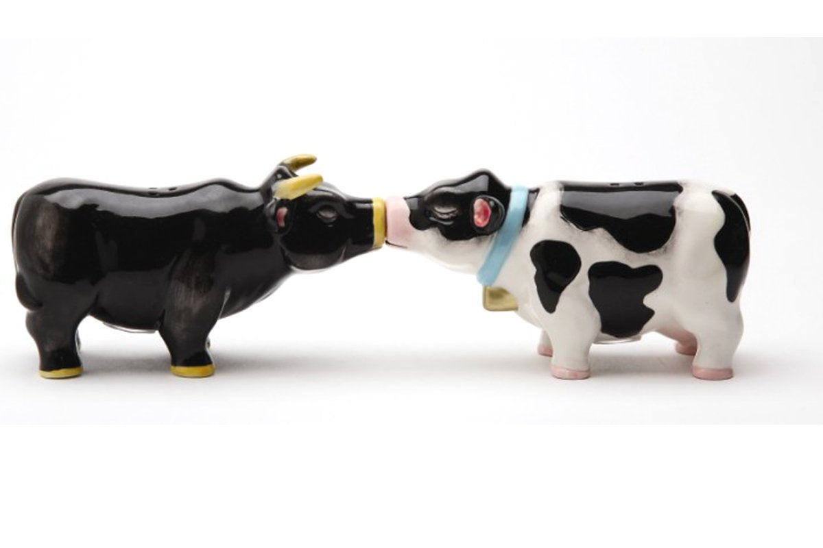 Pacific Giftware 1 X Kissing Cow & Bull Salt & Pepper Shaker Set S/P