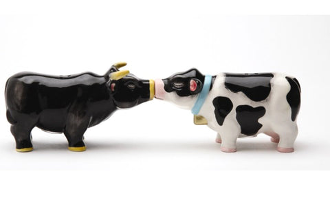 Pacific Giftware 1 X Kissing Cow & Bull Salt & Pepper Shaker Set S/P