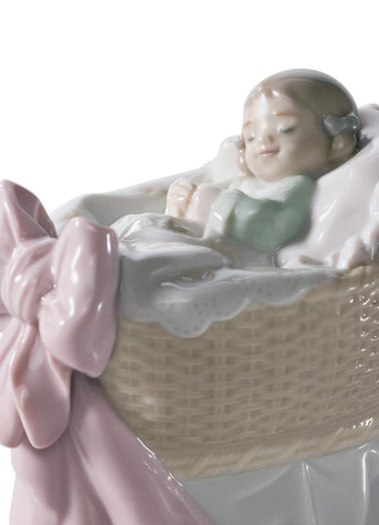 LLADRÓ A New Treasure Girl Figurine. Porcelain Baby Figure.