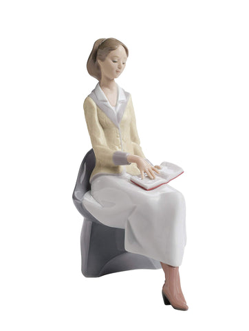 NAO A Lesson in Learning. Porcelain Woman Reading Figure.