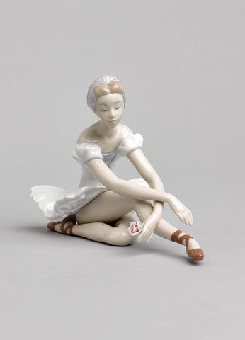 LLADRÓ Rose Ballet Figurine. Porcelain Ballerina Figure.