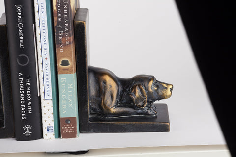 Danya B. DS782 Unique Decorative Animal Shelf Décor - Labrador Dog Bookend Set