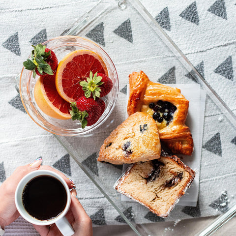 Huang Acrylic Clear Rectangle Serving Food Tray, Appetizer Tray for Parties, Holidays, Family Dinner, 10x16 inches